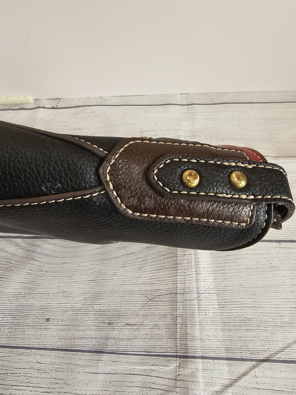 CHALA Hummingbird Crescent Crossbody Bag - Picture 12 of 13